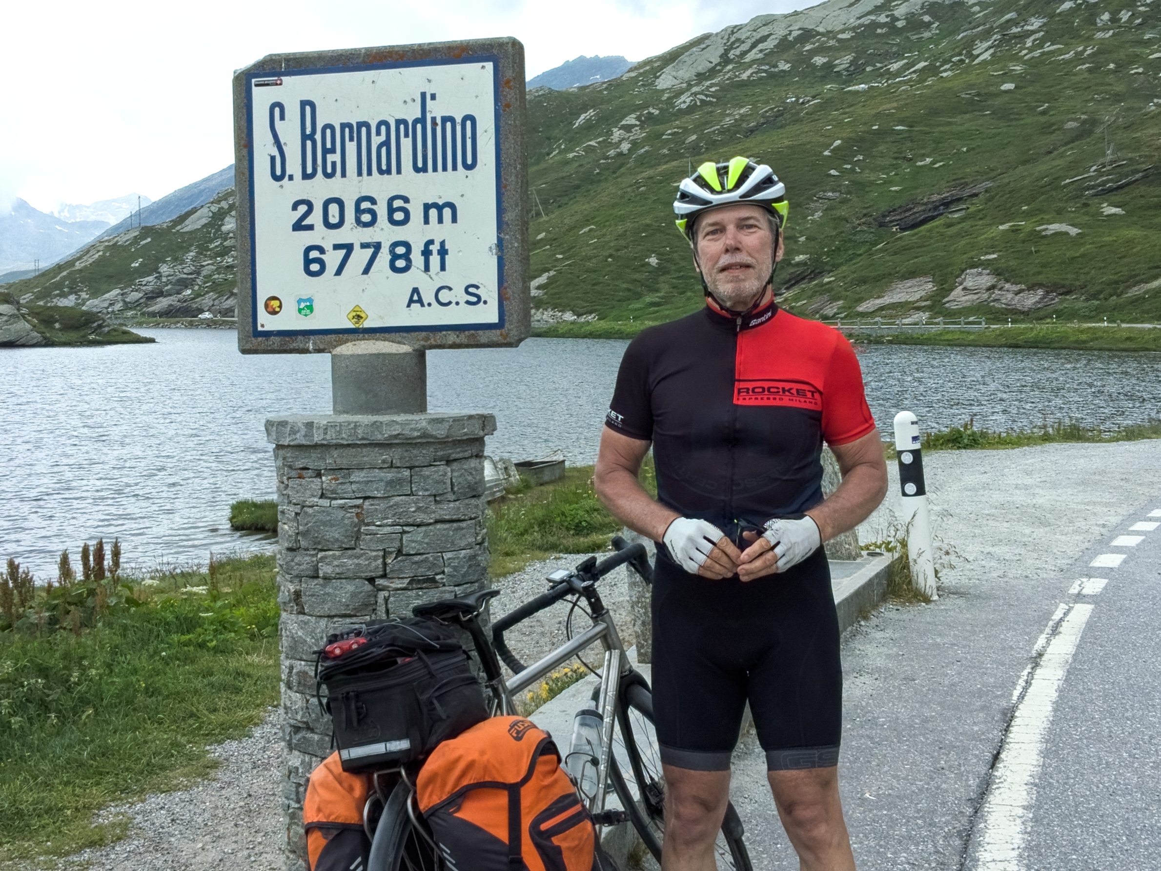 2018
    cycle tour - San Bernadino pass, Switzerland